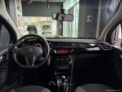 Citroen C3 C3 1.2 VTi 82 Vanity Fair 10 Rosso usata San Michele salentino