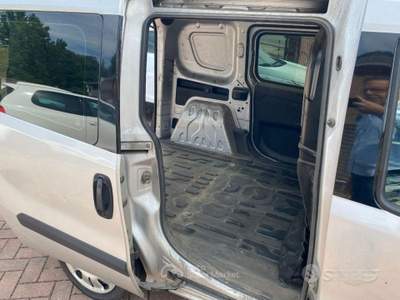 Fiat Doblò Doblo Doblò 2.0 MJT PC-TN Cargo Lamierato S usata Brusnengo