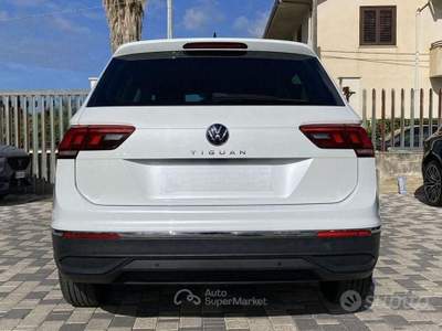 Volkswagen Tiguan Life 2.0 TDI 150CV DSG usata Partinico