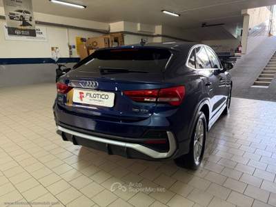 Audi Q3 Q3 SPB 35 TDI S tronic S line edition LED - CARPLAY - FULL OPTIONAL Blu/Azzurro usata Manduria