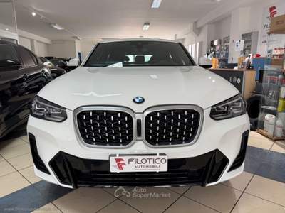 BMW X4 X4 xDrive20d 48V Msport MH48V LUCI AMBIENT | PELLE Bianco usata Manduria