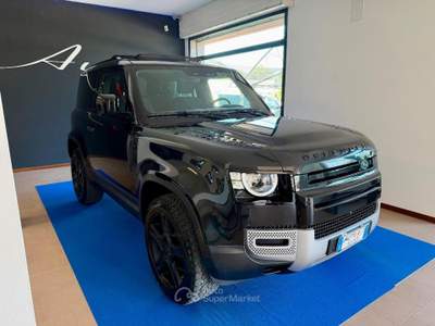 Land Rover Defender 90 3.0D I6 200 CV X-Dynamic SE Nero usata Ponte di Piave