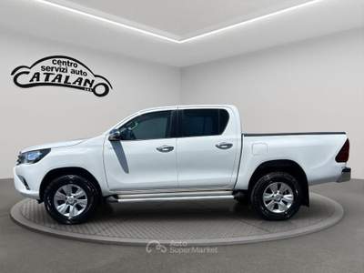 Toyota Hilux 2.4 d-4d 4x4 EXECUTIVE TELECAMERA + iva Bianco usata Maniace