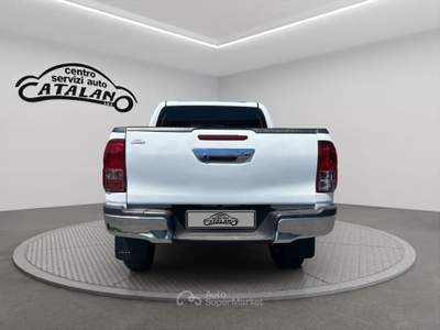 Toyota Hilux 2.4 d-4d 4x4 EXECUTIVE TELECAMERA + iva Bianco usata Maniace