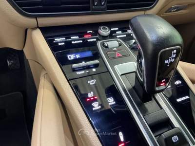 Porsche Cayenne 3.0 V6 E-Hybrid Aut. * PELLE * 462CV * Grigio usata Andalo Valtellino
