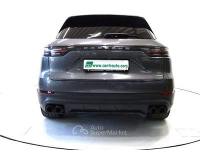 Porsche Cayenne 3.0 V6 E-Hybrid Aut. * PELLE * 462CV * Grigio usata Andalo Valtellino