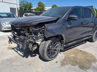 Toyota Hilux Hilux IV 2021 2.8 d double cab Invincible 4wd auto usata Scandicci