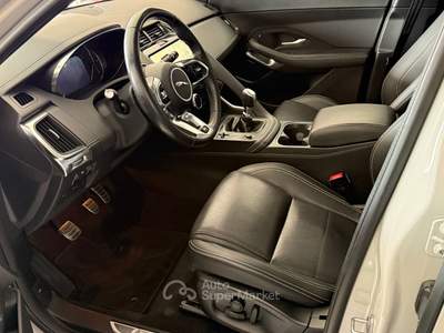 Jaguar E-Pace E PACE R DYNAMIC 163 CV GANCIO TRAINO STRAFULL Grigio usata Rotondi