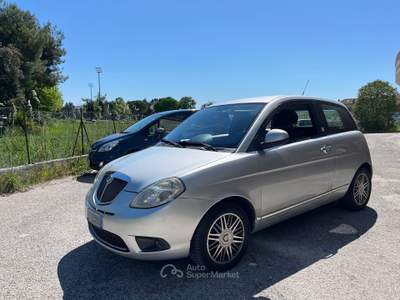 Lancia Ypsilon impianto GPL originale della casa madre Argento usata Nereto