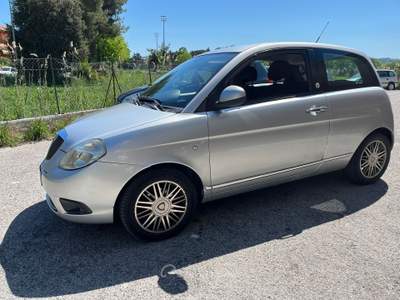 Lancia Ypsilon impianto GPL originale della casa madre Argento usata Nereto