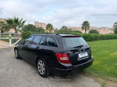 Mercedes-Benz Classe C Mercedes C 220 CDI Elegance 4Matic Auto Station Wagon Lilla usata Grottammare