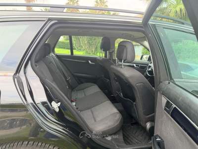 Mercedes-Benz Classe C Mercedes C 220 CDI Elegance 4Matic Auto Station Wagon Lilla usata Grottammare