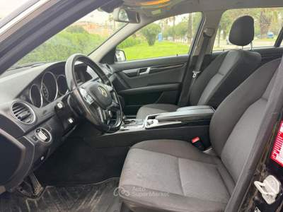 Mercedes-Benz Classe C Mercedes C 220 CDI Elegance 4Matic Auto Station Wagon Lilla usata Grottammare
