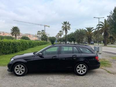 Mercedes-Benz Classe C Mercedes C 220 CDI Elegance 4Matic Auto Station Wagon Lilla usata Grottammare