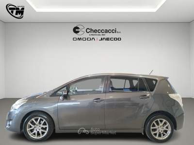 Toyota Verso Verso 2.0 D Active 7 posti Grigio usata Prato