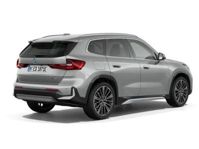 BMW iX1 eDrive 20 X-Line Pure Edition Argento usata Bussolengo