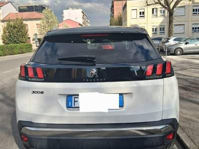 Peugeot 3008 pegeout 3008 Bianco usata Borgonovo Val Tidone