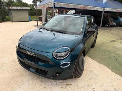 Fiat 600 Hybrid 110 CV DCT MHEV Icon Grigio usata Teano