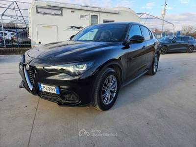 Alfa Romeo Stelvio Stelvio 2.2 t Super Q4 210cv auto tg: GP409FV Nero usata Basiliano