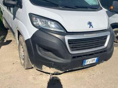 Peugeot Boxer 330 L2H2 2.2 BlueHDi 140cv - GF418PL Bianco usata Basiliano