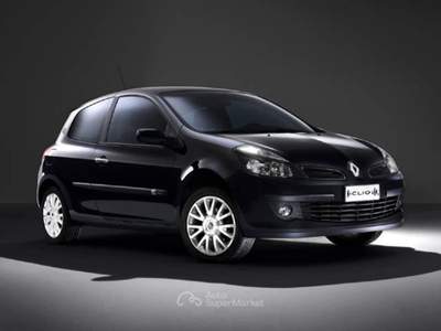 Renault Clio 1.5 dCi 85CV 3 porte Le Iene Grigio usata Volla