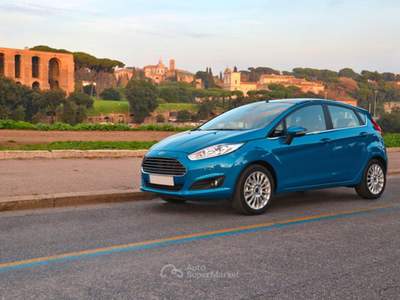 Ford Fiesta 1.2 60CV Gpl 5 porte Titanium Blu/Azzurro usata Volla