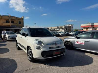 Fiat 500L 1.3 Multijet 85 CV Lounge Bianco usata Volla