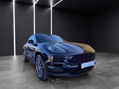 Porsche Macan 2.0 PDK Nero usata Casagiove