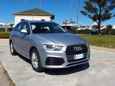Audi Q3 2.0 TDI 120 CV S tronic Argento usata Gallipoli