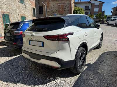 Nissan Qashqai MHEV 158 CV Xtronic 4WD Tekna+ Bianco usata Arezzo