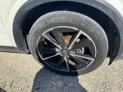 Nissan Qashqai MHEV 158 CV Xtronic 4WD Tekna+ Bianco usata Arezzo