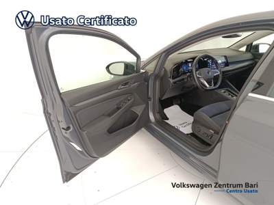 Volkswagen Golf 1.5 tgi style 130cv dsg Grigio usata Bari