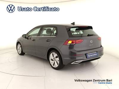 Volkswagen Golf 1.5 tgi style 130cv dsg Grigio usata Bari
