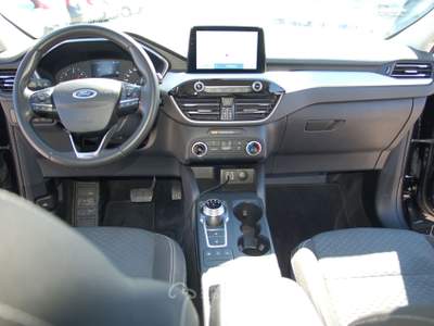 Ford Kuga FORD KUGA 1.5 Ecoblue Connect 2WD 120cv Nero usata Pordenone