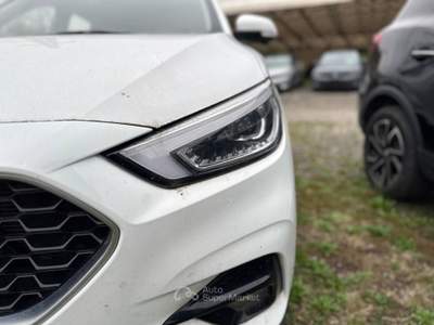 MG ZS  - zs 1.0 luxury Bianco usata Roma