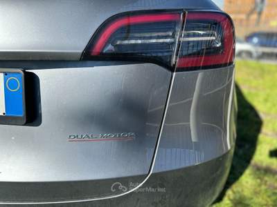 Tesla Model Y  - model y performance dual motor awd Grigio usata Legnano