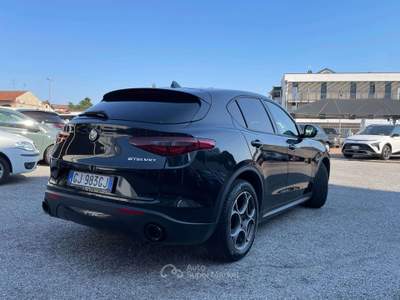 Alfa Romeo Stelvio 2.2 TDI Sprint RWD 160CV AT8 Nero usata TORINO
