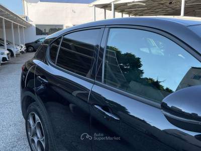 Alfa Romeo Stelvio 2.2 TDI Sprint RWD 160CV AT8 Nero usata TORINO