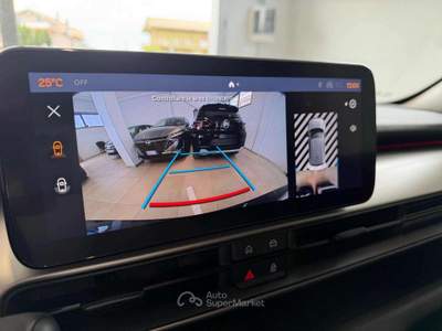 Jeep Avenger 1.2 Turbo 100 CV MHEV Summit Nero usata Spoltore