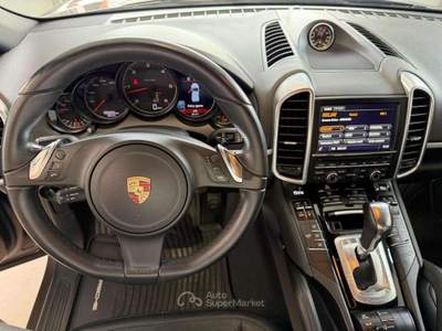 Porsche Cayenne 3.0 Diesel Marrone usata Spoltore