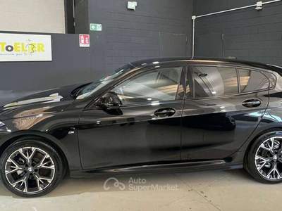 BMW Serie 1 120d 120 120d 48V MSport auto Nero usata Casale Monferrato