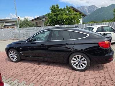 BMW Serie 3 320d 320 320d xDrive Modern perfetta e garantita 12M Nero usata Gemona del Friuli