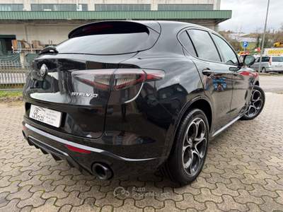 Alfa Romeo Stelvio AT8 Q4 Veloce Nero usata Mercato Saraceno
