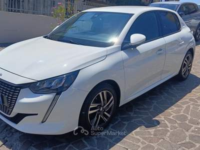 Peugeot 208 Stop&Start 5 porte Allure Bianco usata Torre Annunziata