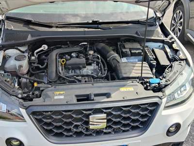 Seat Arona DSG Style Bianco usata Torre Annunziata