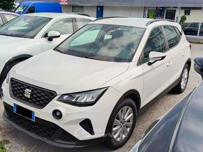Seat Arona DSG Style Bianco usata Torre Annunziata