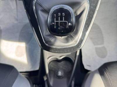 Lancia Ypsilon Ypsilon III  1.2 BENZINA 69CV S&S SILVER 2012 Bianco usata Latina