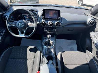 Nissan Juke Juke II  1.0 dig-t N-Connecta 114cv 2022 Marrone usata Latina