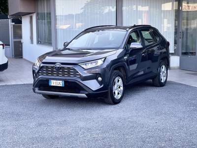Toyota RAV4 RAV 4 2.5 Hybrid 218CV E6 - 2019 Grigio usata Roma