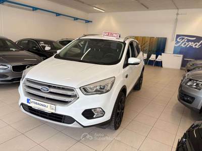 Ford Kuga TITANIUM BUSINESS 1.5 TDCI 120 CV 2WD Bianco usata Bagnaria Arsa